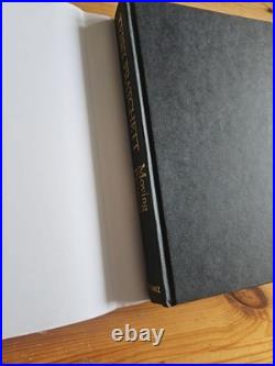 1990 Signed First Edition Terry Pratchett Moving Pictures