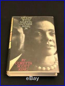Coretta Scott King Civil Rights Leader Signed Autograph 1st Edition Book JSA COA