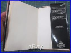 Cujo by Stephen King SIGNED 1981 First Trade Edition Viking Hardcover withDJ