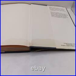 Douglas Adams Signed First Edition Book Last Chance to See 1990 Hardback With DJ