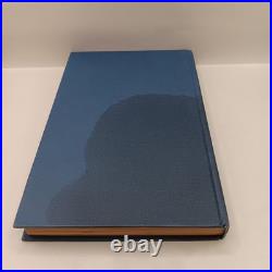 Douglas Adams Signed First Edition Book Last Chance to See 1990 Hardback With DJ