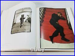 Photographs Annie Leibovitz 1970-1990 SIGNED FIRST EDITION Hardcover Dust Jacket
