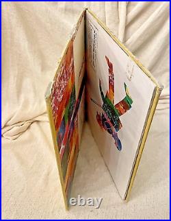 RARE FIRST Edition 1st SIGNED by Eric Carle I See a Song 1973 Crowell, NY. HC DJ