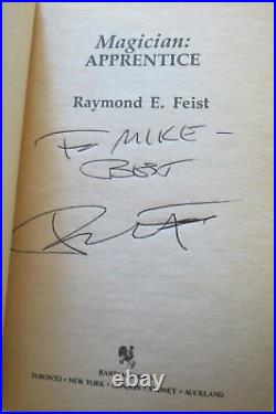 Raymond E Feist MAGICIAN Apprentice 1986 First Mass Market Edition SIGNED