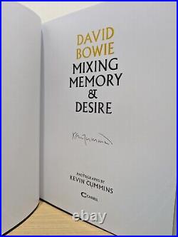 Signed-First Edition-David Bowie Mixing memory and desire by Kevin Cummins-New