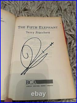 Terry Pratchett The Fifth Elephant Signed First Edition 1999 Hardback Book