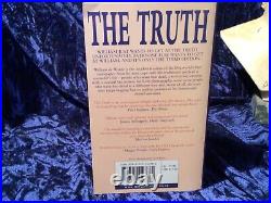 Terry Pratchett, The Truth, Signed, Official Hologram, Corgi First Edition