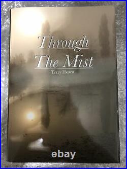 Through the mist Signed Terry hearn Book (1st Edition)