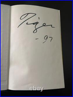 Tiger A Biography of Tiger Woods signed Tiger 97 First Edition Tiger A Biography of Tiger Woods signed Tiger 97 First Edition